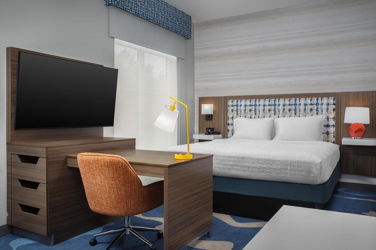 Hampton Inn & Suites Naples South Naples Manor Extérieur photo